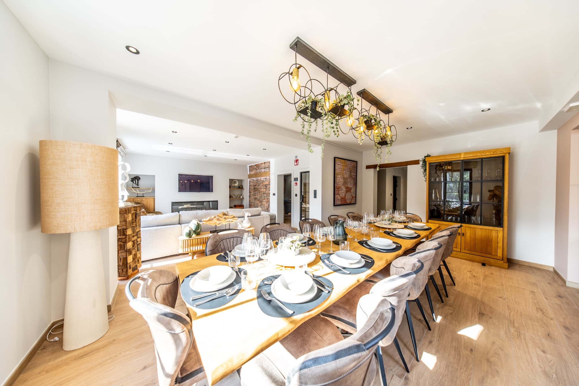 Living areas — view 1